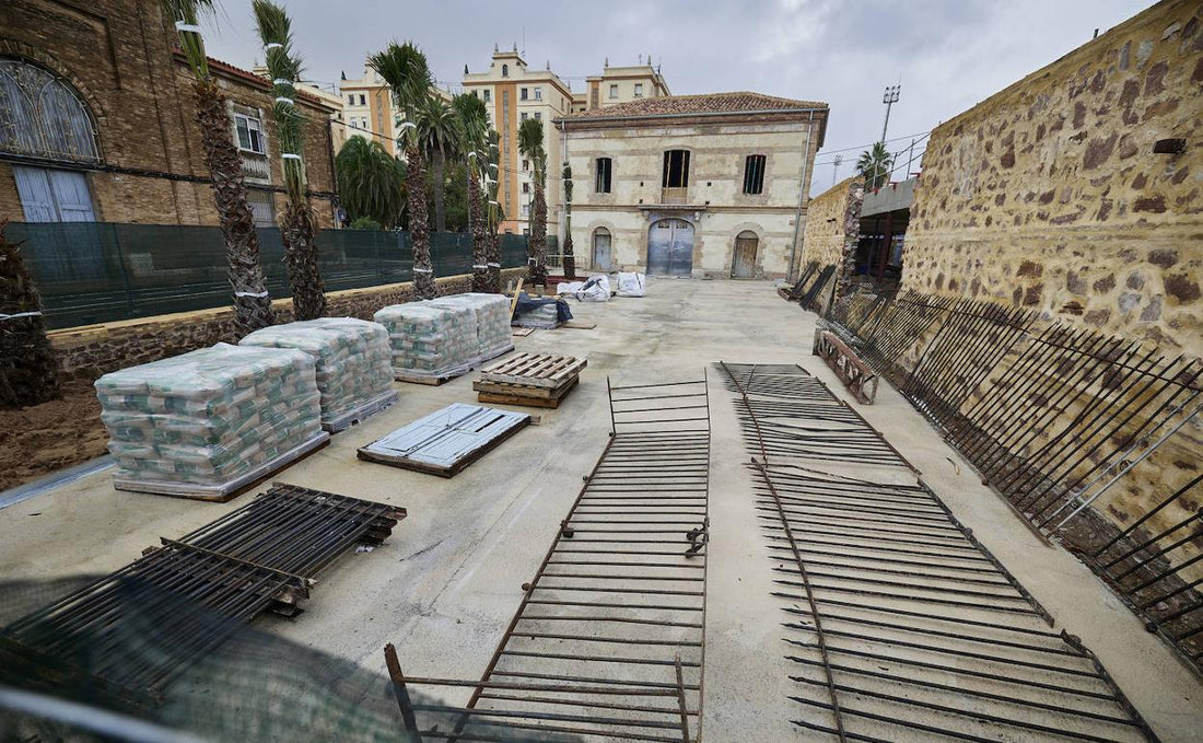 Ajardinamiento de La casa del Bous en el Cabanyal, Valencia.