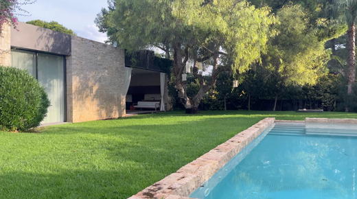 Césped o Grava: ¿Qué tipo de jardín es el más adecuado para tu hogar?
